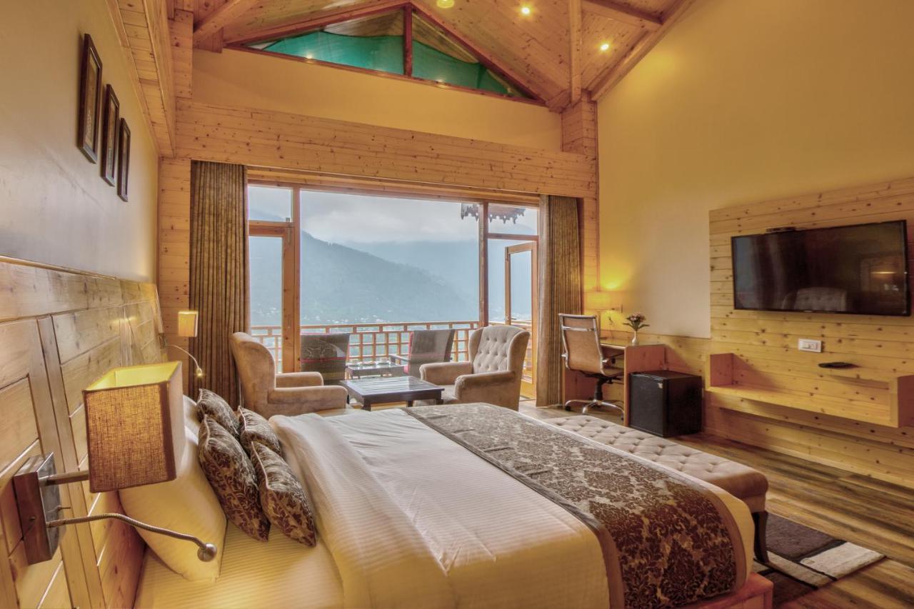 The Holiday Villa Resorts & Spa Маналі Екстер'єр фото