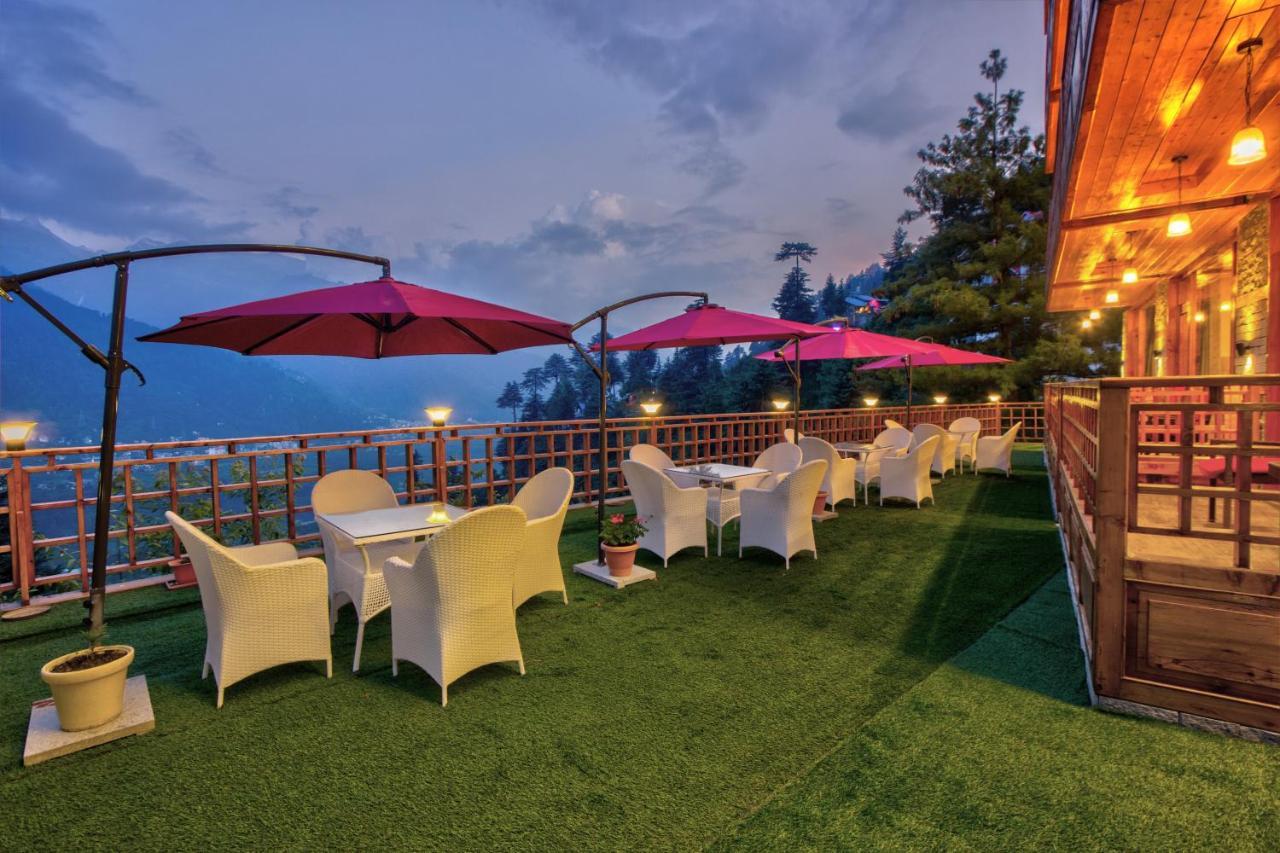 The Holiday Villa Resorts & Spa Маналі Екстер'єр фото