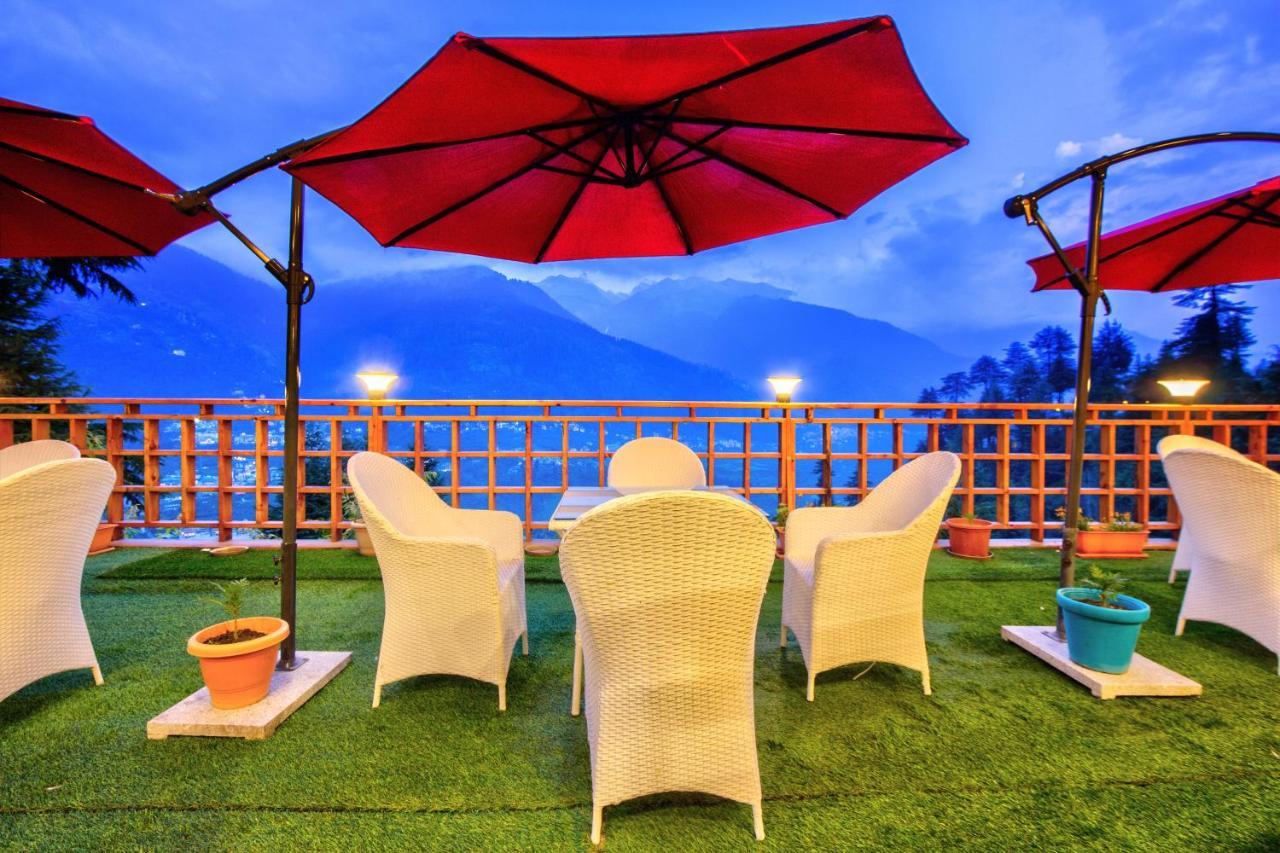 The Holiday Villa Resorts & Spa Маналі Екстер'єр фото