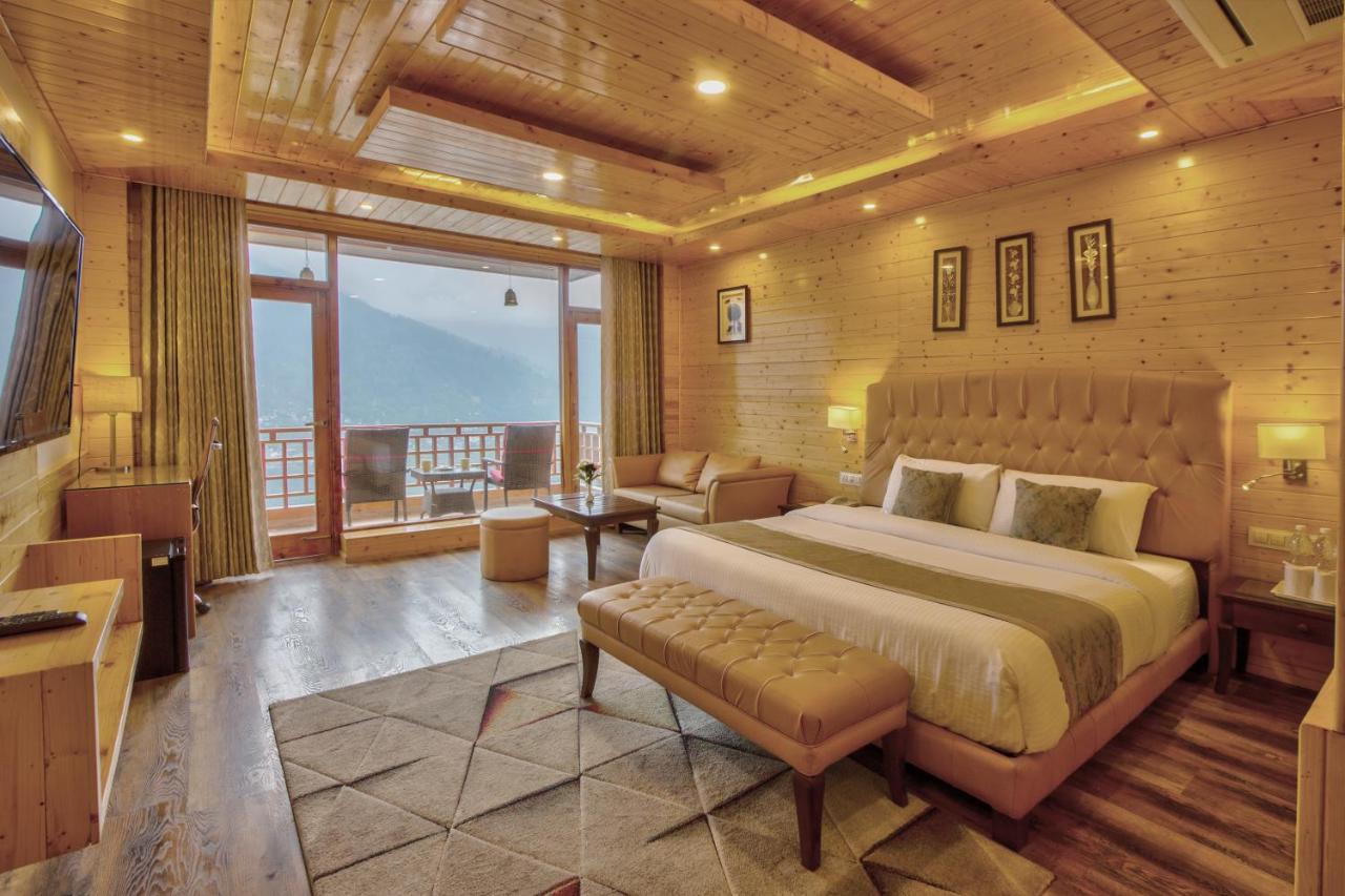 The Holiday Villa Resorts & Spa Маналі Екстер'єр фото